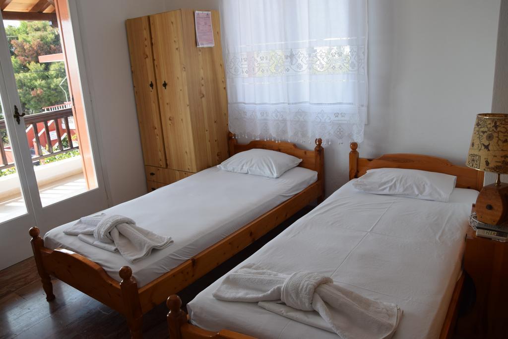 Dimitra'S Apartment Votsi  ภายนอก รูปภาพ